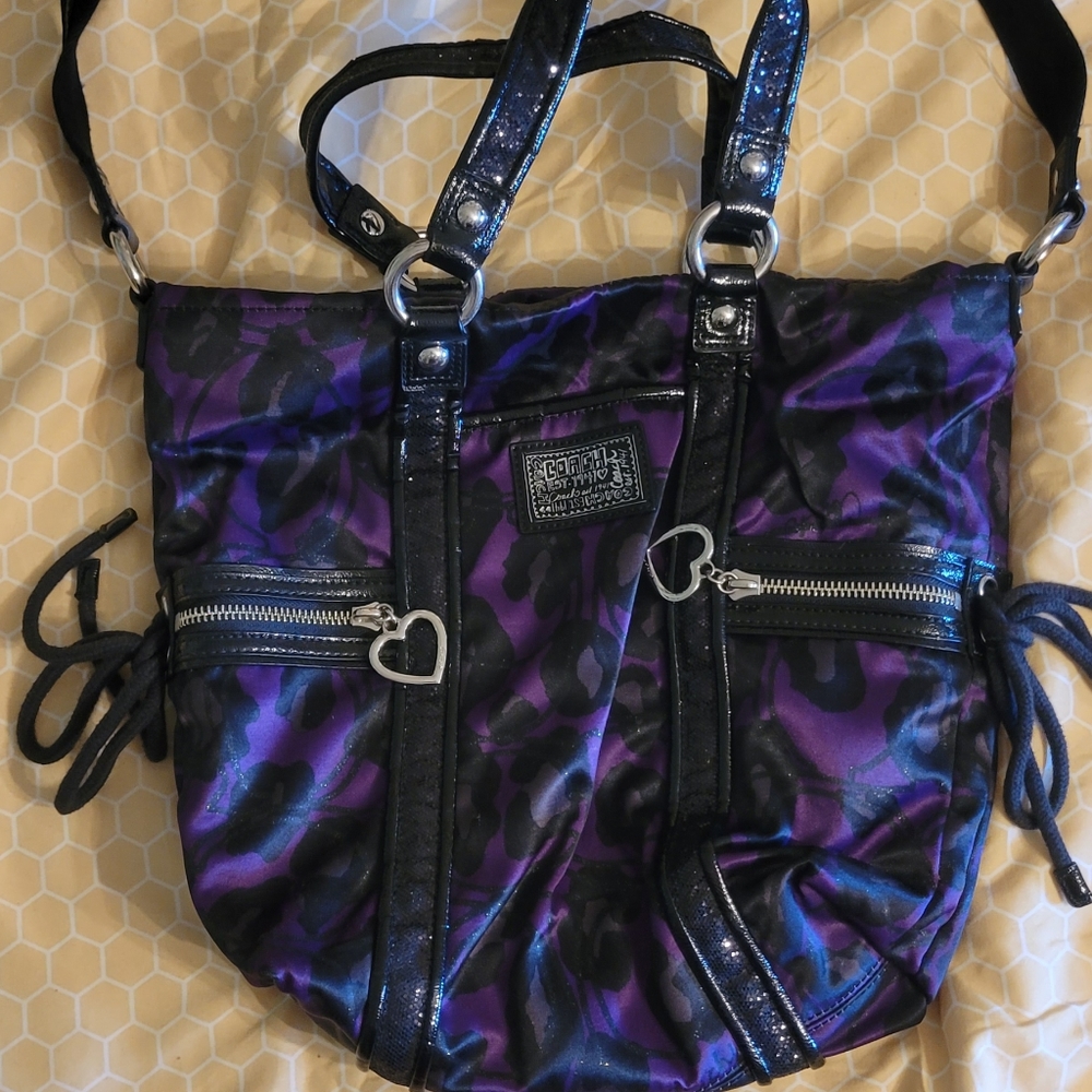 Coach poppy purse